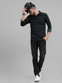 CAMPEUR Men Checkered Casual Green Shirt