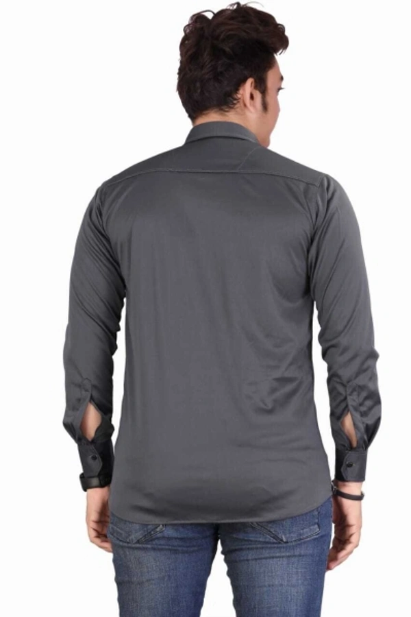 Men Solid Casual Grey Shirt - Red, Xl