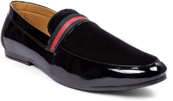 CLASSIQ BLACK VELVET LOAFERS - Black, 6