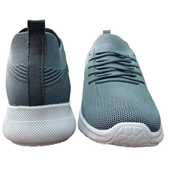 GREY IMPORTED LIGHT WEIGHT RUNNING SHOES - Gray, 7