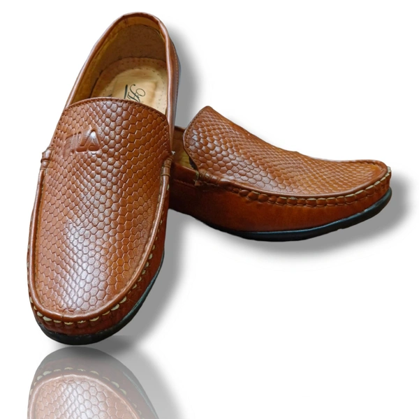 Trendy Tan Loafers - Tan, 10