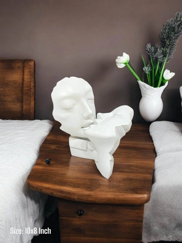 Showpiece DK01 - Size 10 x 8 inch