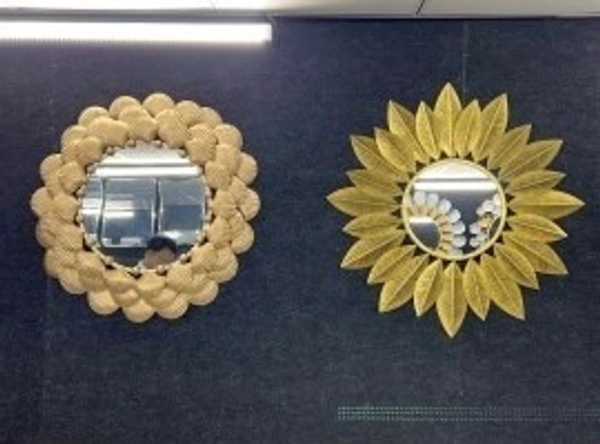 Wall mirror code 7593 - Size 26 inch