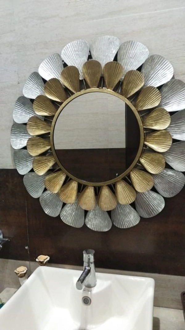Wall mirror code 7560-11 - Size 32 inch