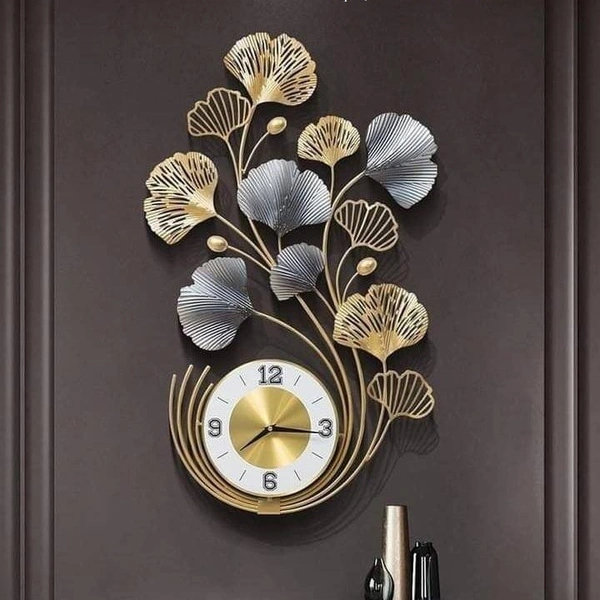 Wall clock code 6927 - Size 30 x 18 inch