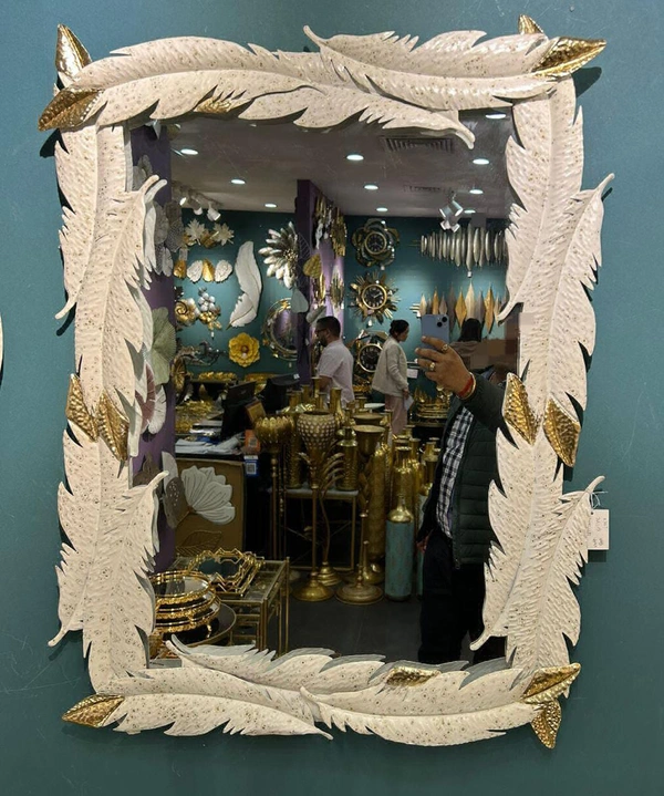 V Mirror 03 - Size 40 X 48 Inch