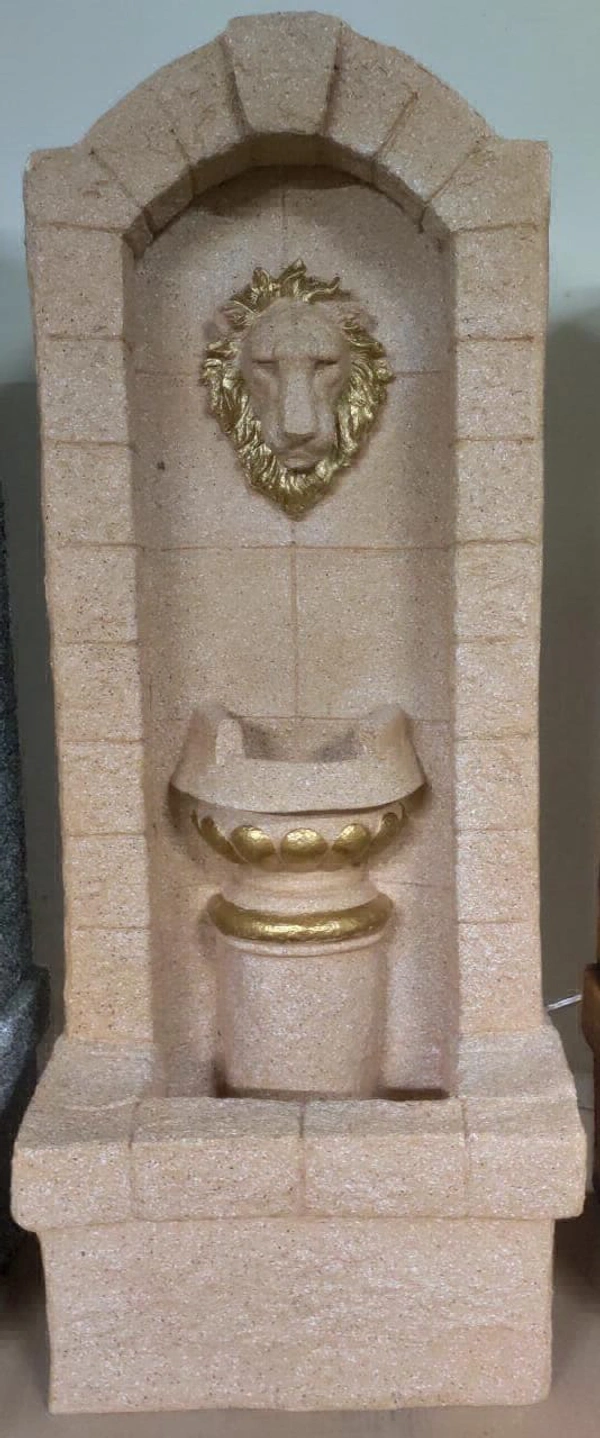 Loin Waterfountain  - Size 41 Inch