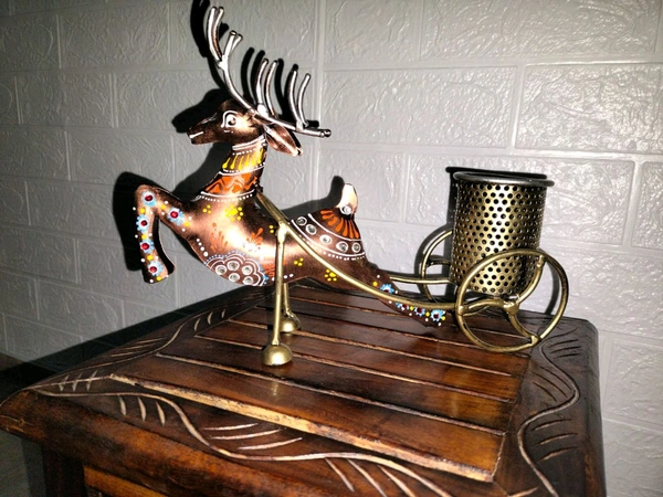 Pen Stand 02