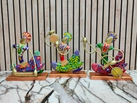 Sitting langa stand set of 3pc - Size 12 x 10 inch
