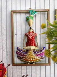 Sitting langa stand set of 3pc - Size 12 x 10 inch
