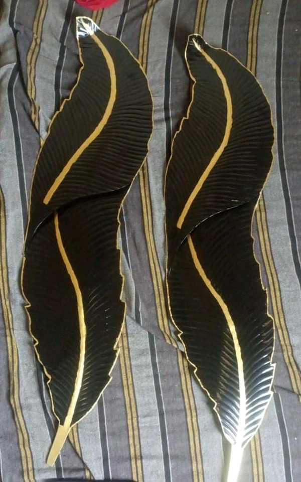 Feather 1pc In Metal With Led Light SN - Black, Size 34 X 8.5 Inch