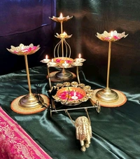 Elephant Cart Urli Set