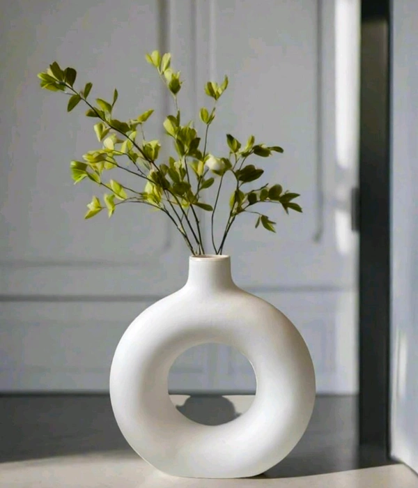 Ceramic Dount Vase 1pc  - Size 6 Inch