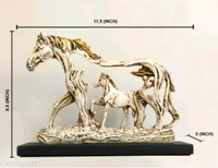 White Horse Table Decor 