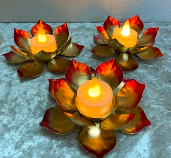Lotus Shape 3pc Candle Holder 