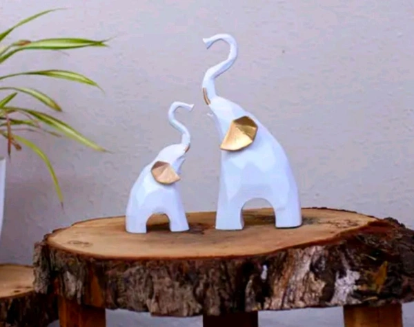 Ceramic Elephant Showpiece Set Of 2pc - White