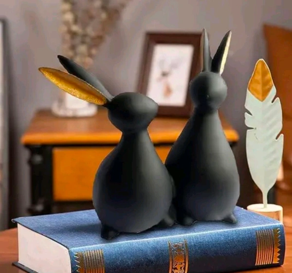 Resin Rabbit Couple Black 