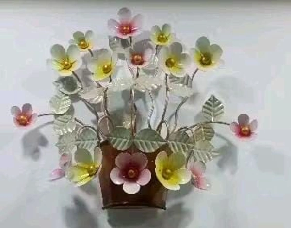 Wall Art Flower Pot Shape