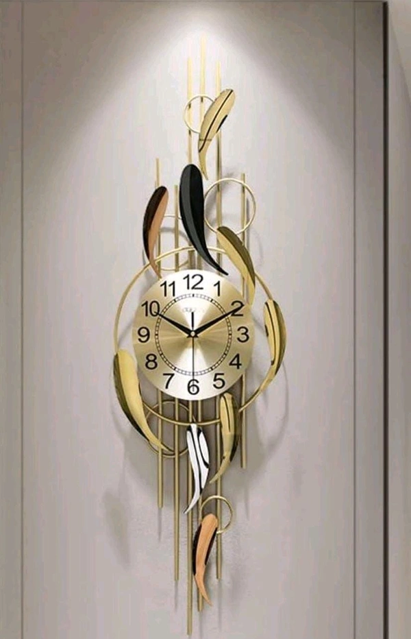 WL10 Clock Fish  - Size 36 X 14 Inch