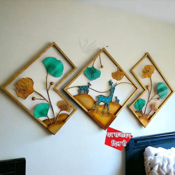 Abstract pine leaf reindeer decor SW6 - Size 17 x 17 inch Each panel