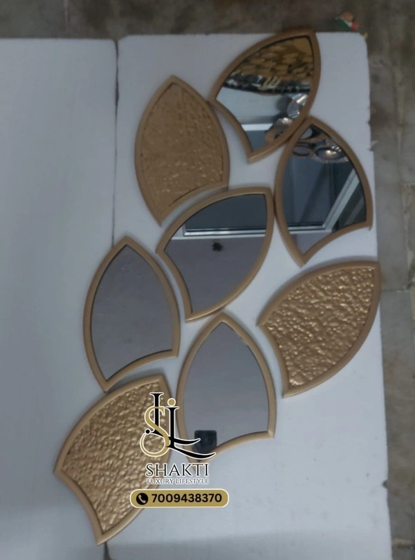 Wallart mirror 8pc set - Size 12 inch each pc