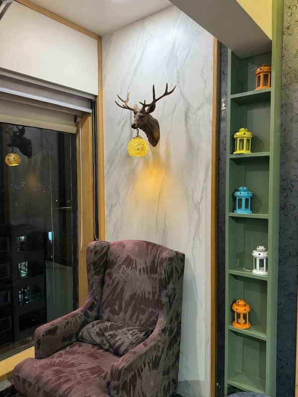 Antique Resin Deer Wall Lamp 