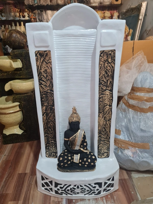 Big hut with buddha statue - Size 4ft