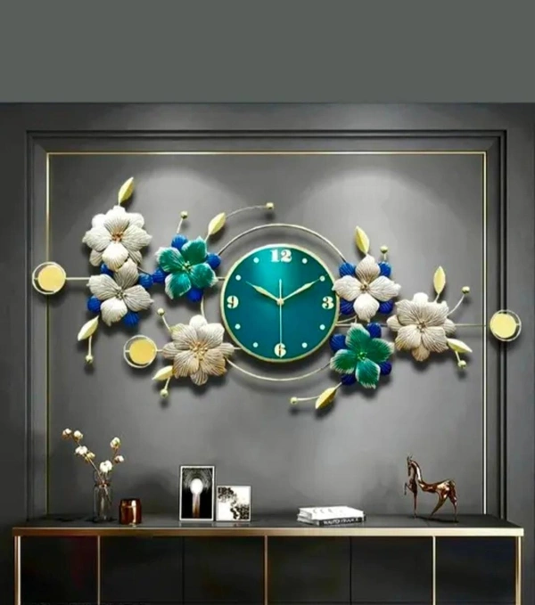 Latest collection clock - Size 45 x 22 inch