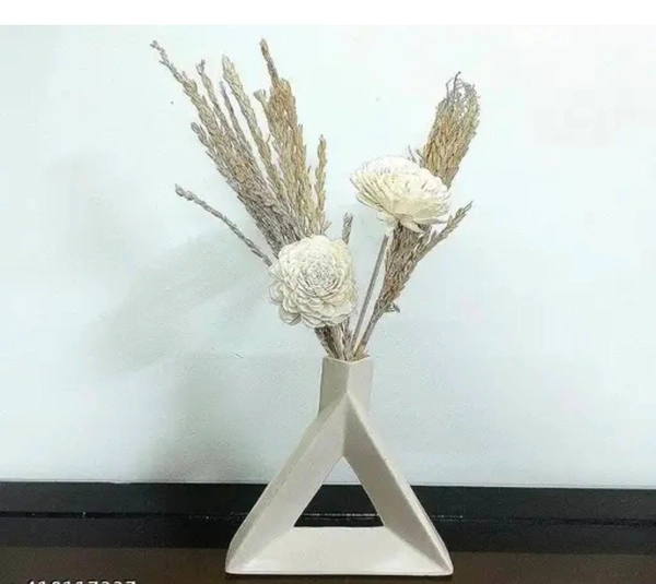 ceramic Tringle flower vase  - Size 7 inch