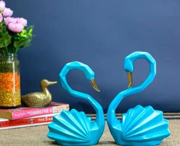 Swan table decor 2pc set