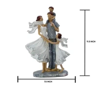 Poly resin family showpiece