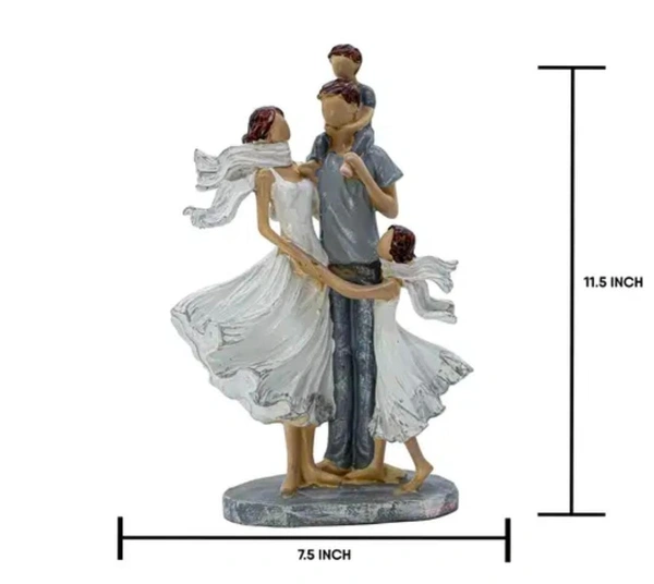 Poly resin family showpiece