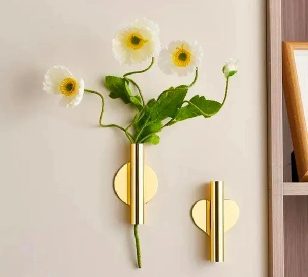 wall stoker  flower vase gold plated 2pc