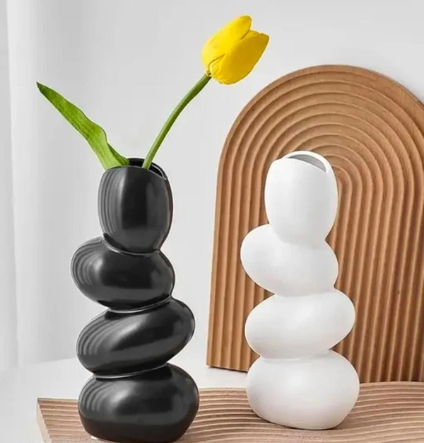 Ceramic pebble vase black or white 2pc