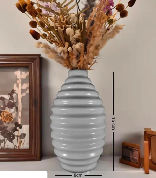 Ceramic vase bottle shape  - Size 6 x 3 inch
