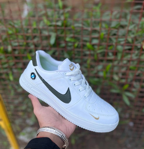 Nike New NIKE Shoes For Men  - 9, Texas Rose