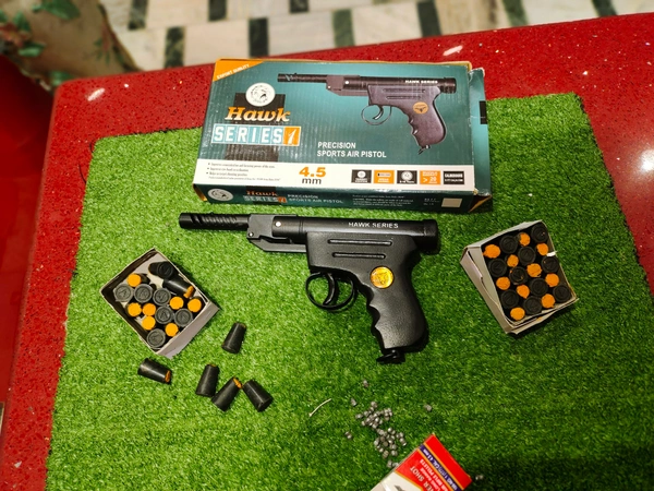 Hawk Series Full Black Toy