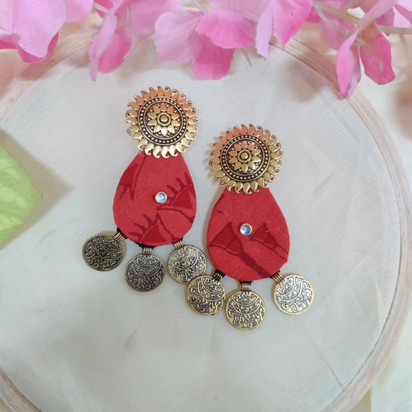 Sun Studs - Red