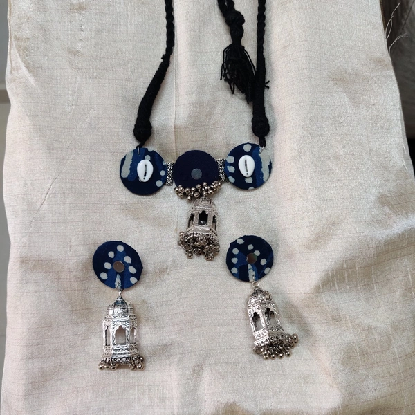 Radha Krishna Choker Set - Blue