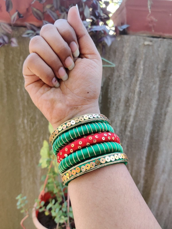 Bangle Set  - Red, 2.6