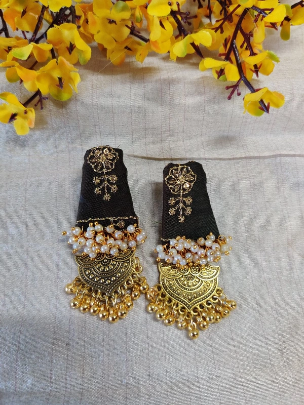 Mehendi Earrings  - Green