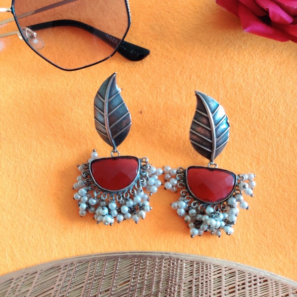 Leafy Affair  - Red