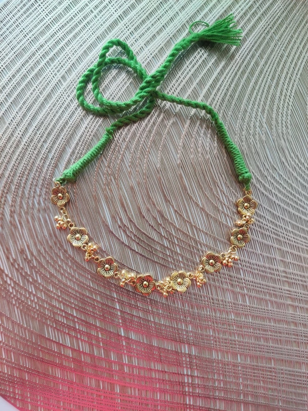 Thread Choker - Green