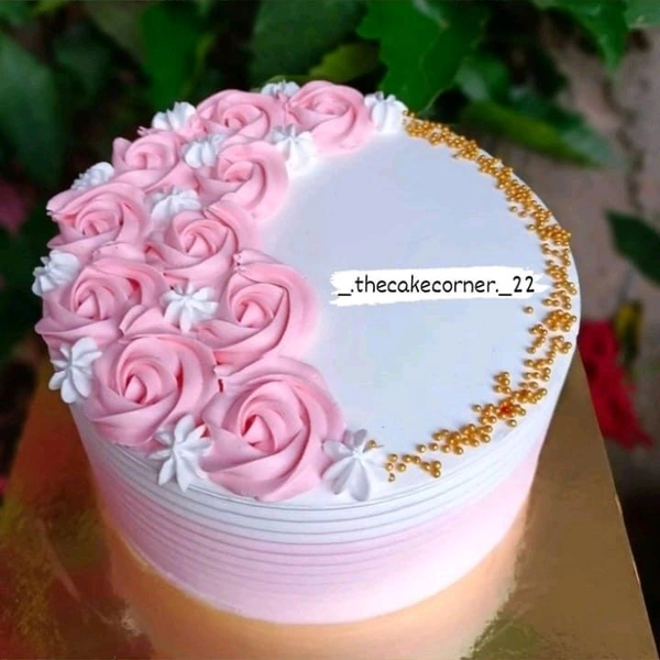 Strawberry Flavour Birthday Cake  - 1KG