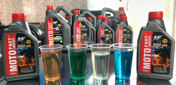 MOTO /FAST 4000/Km/1(Lt. /SN/ 20w 40 engine oil"[Pac Of 20[ - Salomie, 18/9/13