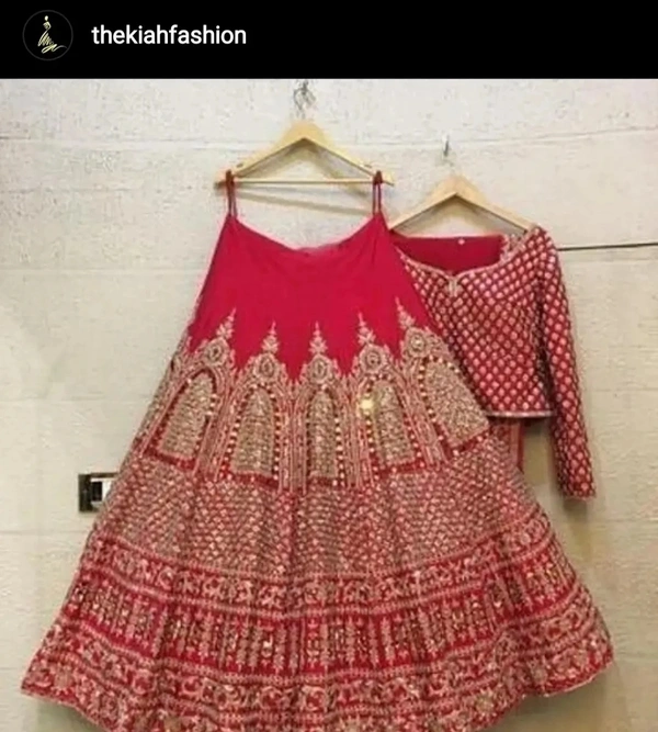 Sensational Women Lehenga  ( Rating ⭐⭐⭐⭐⭐ 5.0 ) - Crimson, Free Size Unstitched