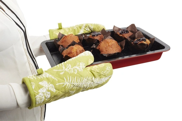 0684 BAKING ESSENTIAL COTTON PADDED HEAT PROOF MICROWAVE BAKING OVEN
