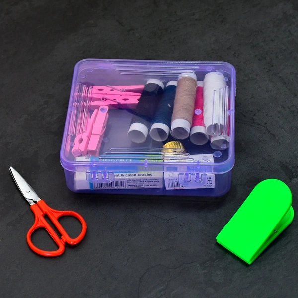 2004 PLASTIC CONTAINER