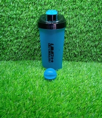 4879 700ML PROTEIN SHAKER BOTTLE WITH POWDER STORAGE 3-COMPARTMENT GYM SHAKE BLENDER