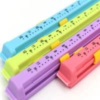 6172 large Plastic Food Pouch Clip, Set of 4 (Multicolor)